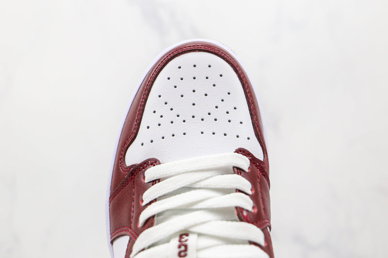 Jordan 1 Low Team Red