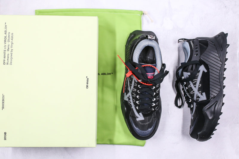 Off-White Odsy-1000 Black SS20