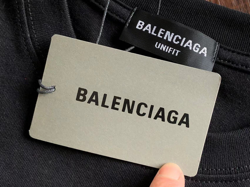 Camiseta Balenciaga Political Com Logo Black