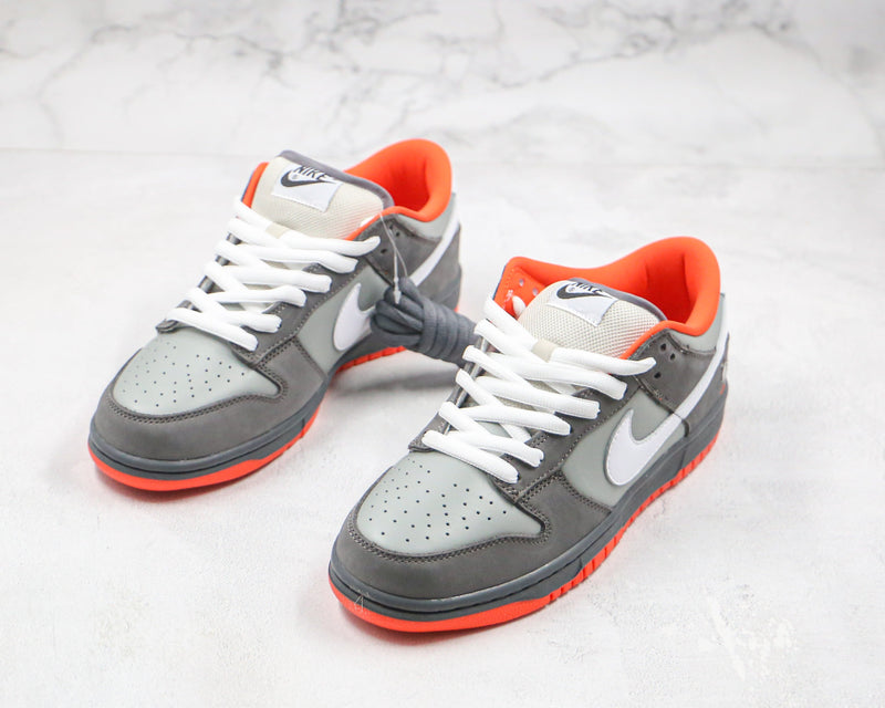 Nike SB Dunk Low Staple NYC Pigeon