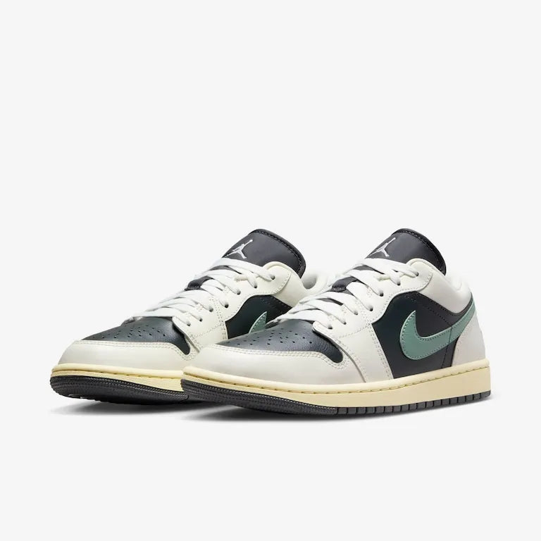 Air Jordan 1 Low Jade Smoke