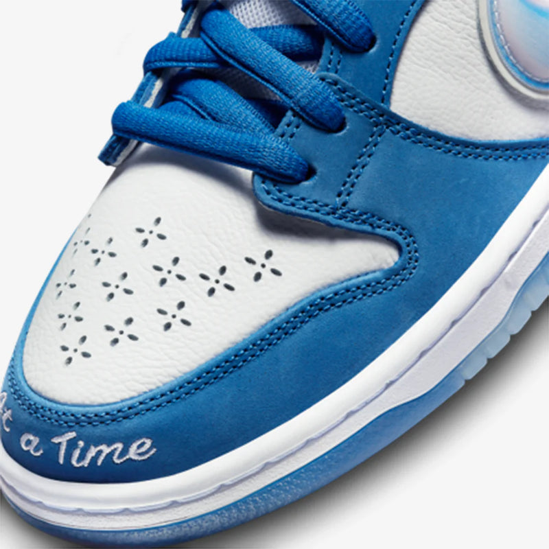 Born x Raised x Nike SB Dunk Low One Block At A Time