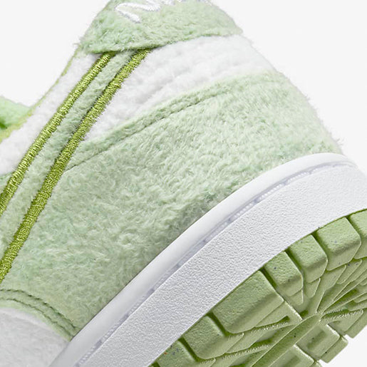 Nike Dunk Low Fleece Honeydew