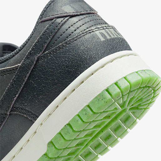 Nike Dunk Low Halloween 2022