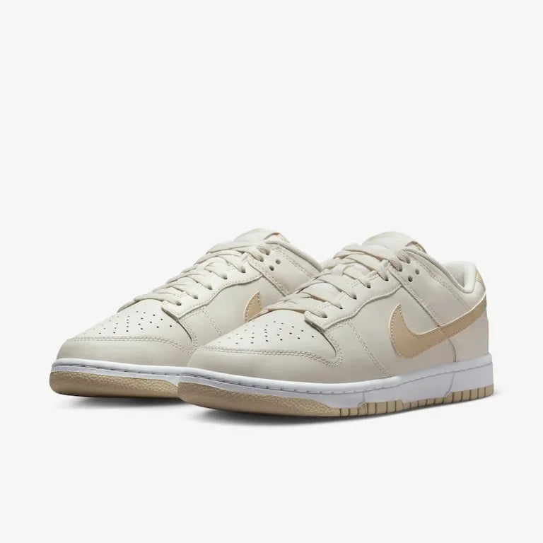 Nike Dunk Low Light Bone Tan