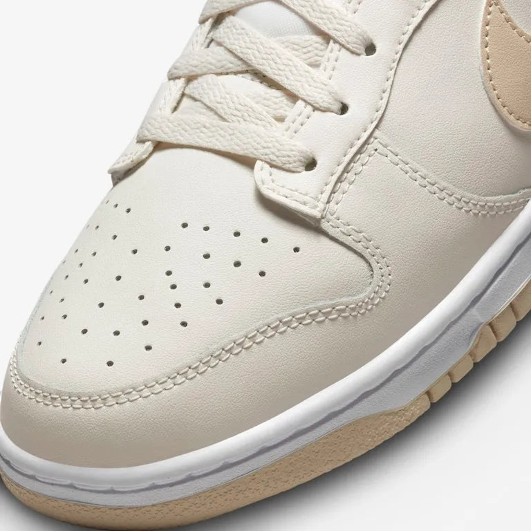 Nike Dunk Low Light Bone Tan